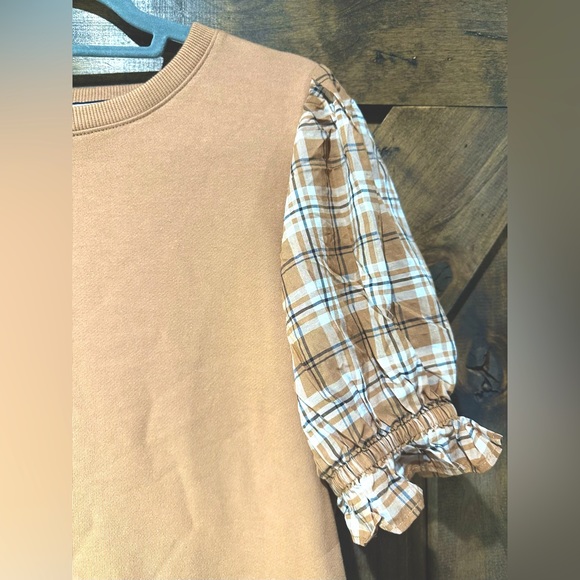 NWOT Tommy Hilfiger Tan Plaid Sleeve Terry Top Sz M - Picture 6 of 12